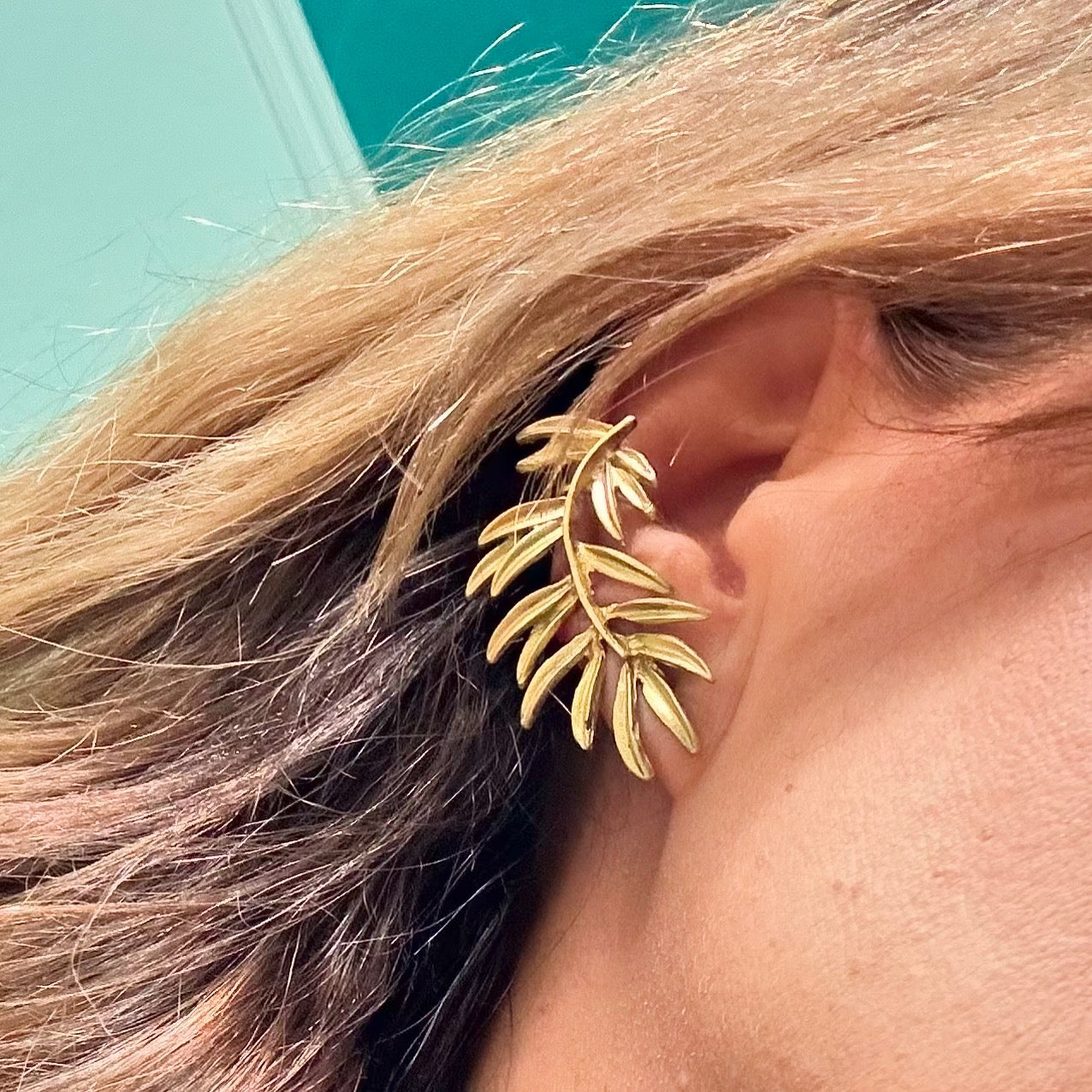 Ear cuff folha grega